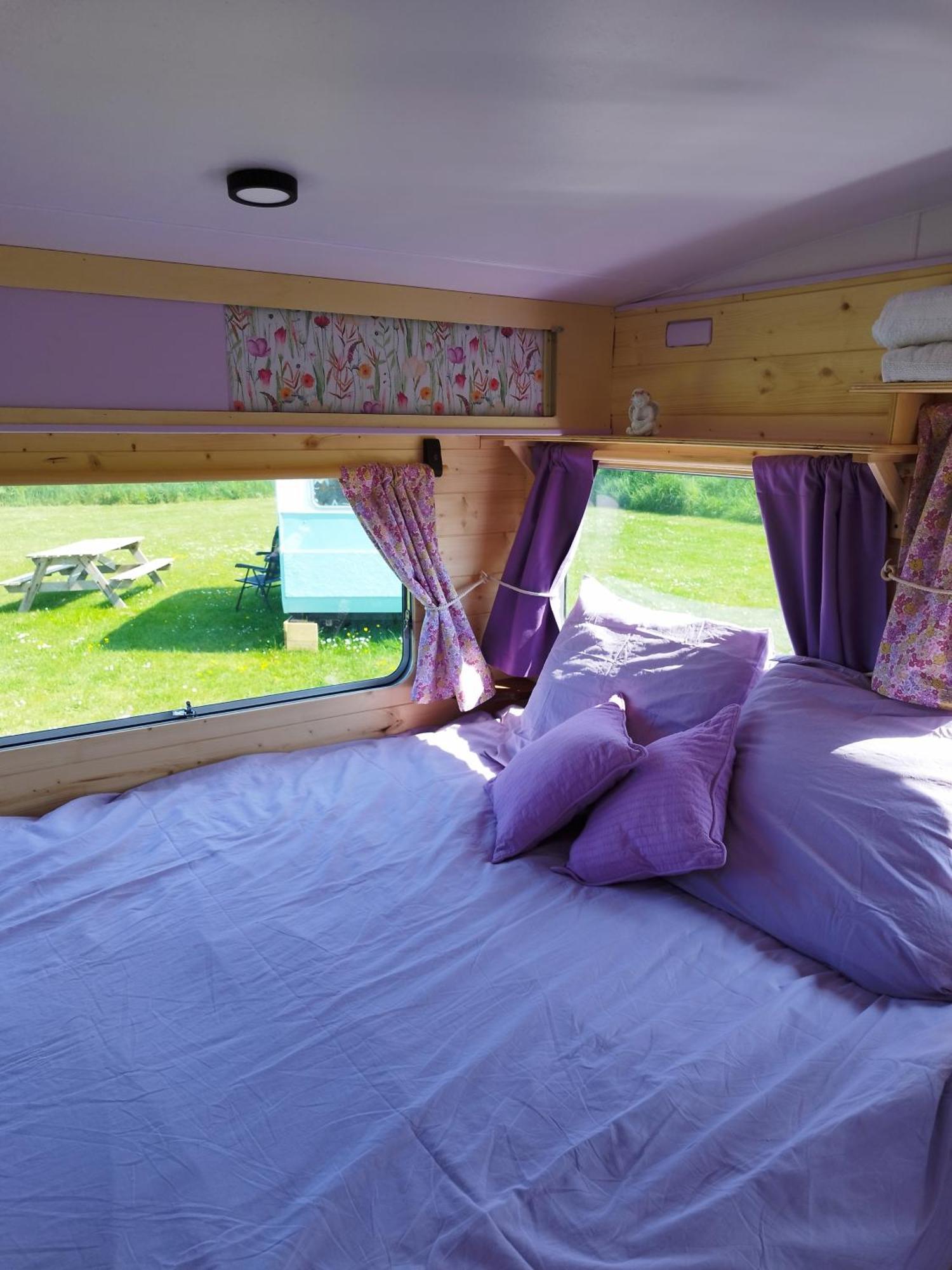 Camping Les Ronds Duval Face Aux Iles Anglo-Normandes Les Moitiers-d'Allonne Екстериор снимка