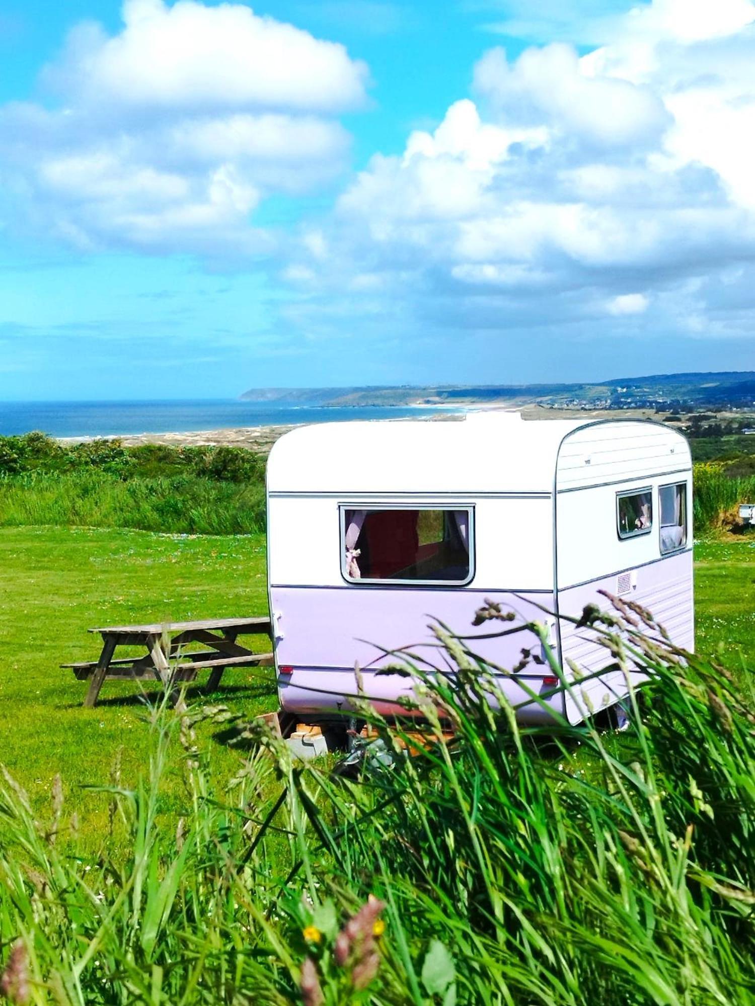 Camping Les Ronds Duval Face Aux Iles Anglo-Normandes Les Moitiers-d'Allonne Екстериор снимка